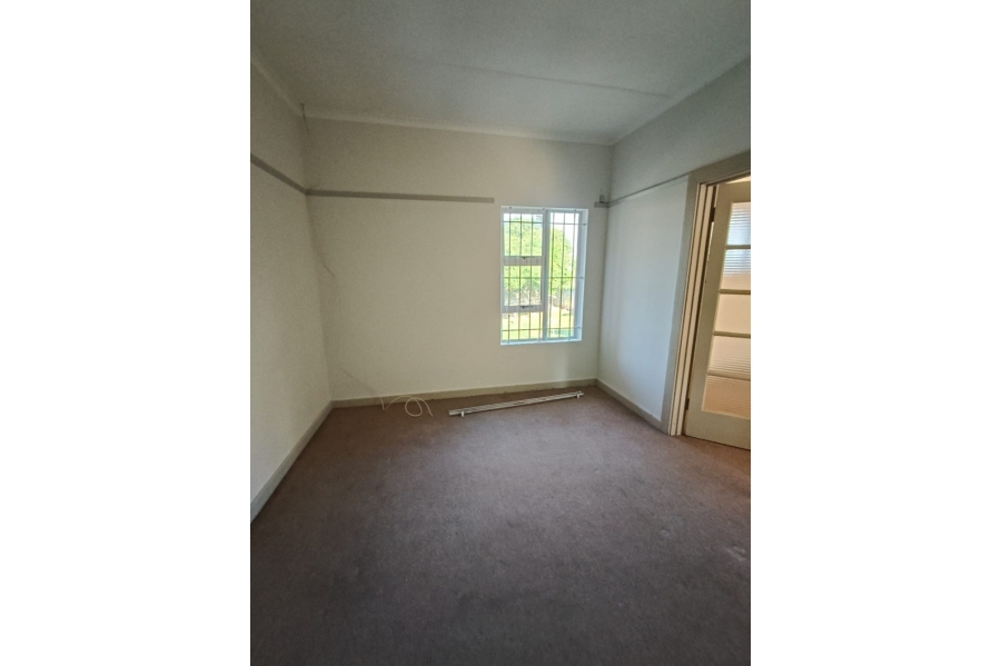 To Let 3 Bedroom Property for Rent in Cambridge Eastern Cape
